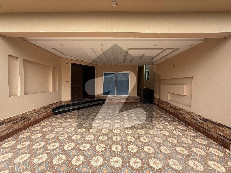 1 Kanal Double Storey For Rent Model Town Main 80ft Road