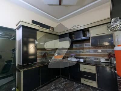 Very Attractive & Beautiful 1st Floor Portion At Aesthetic Location Very Attractive & Beautiful 1st Floor Portion At Aesthetic Location