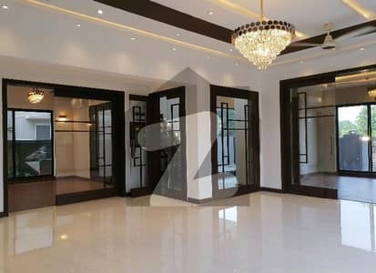 Ideally Located House Of 1 Kanal Is Available For rent In Lahore