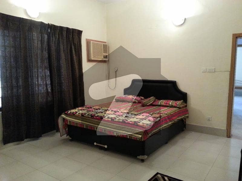 Well-Kept House is for Sale in F-8 Well-Kept House is for Sale in F-8