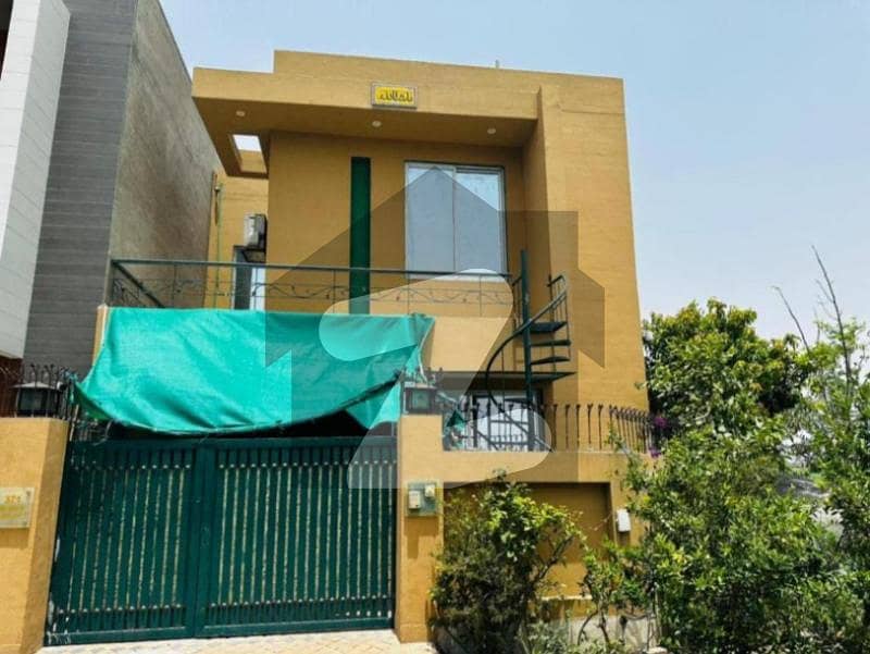 5.5 Marla Beautiful Bungalow For Sale In Paragon City Imperial 1 Block! 5.5 Marla Beautiful Bungalow For Sale In Paragon City Imperial 1 Block!