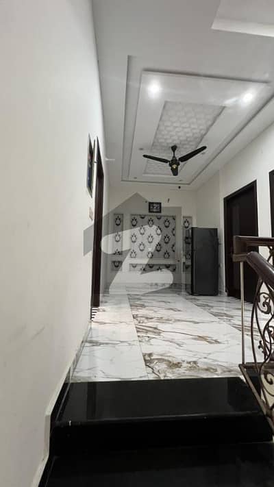 سٹی ہاؤسنگ سوسائٹی سیالکوٹ میں 4 کمروں کا 5 مرلہ مکان 1.35 لاکھ میں کرایہ پر دستیاب ہے۔