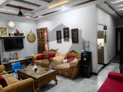 علی پارک - بلاک سی علی پارک,کینٹ,لاہور میں 5 کمروں کا 6 مرلہ مکان 2.3 کروڑ میں برائے فروخت۔