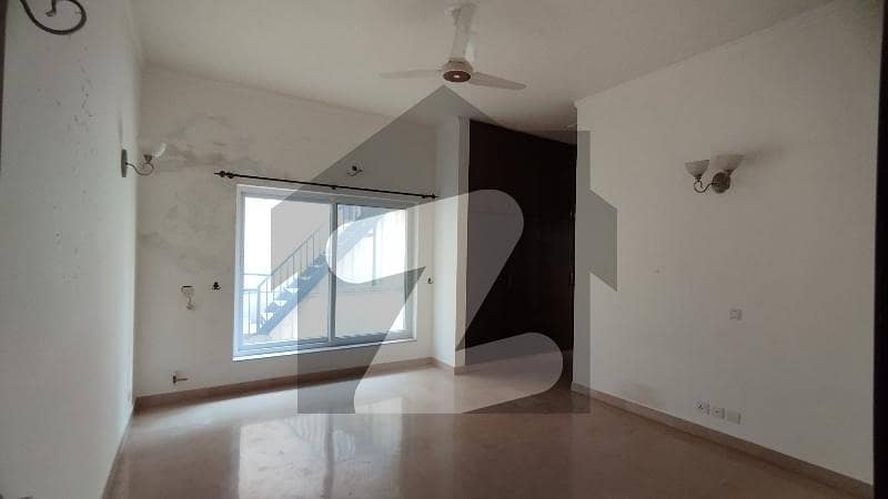 E-11 Upper Portion 5, Bedrooms Separate Gate