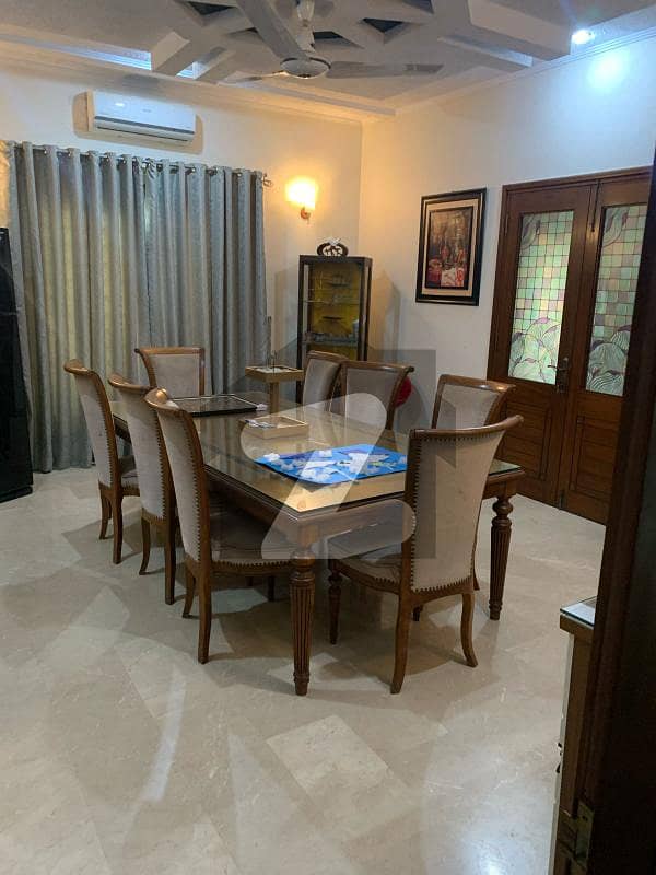 600 Yard Bungalow For Sale