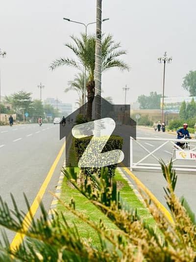5 Marla Residentional Plots Are Available For Sale in Pearl Block