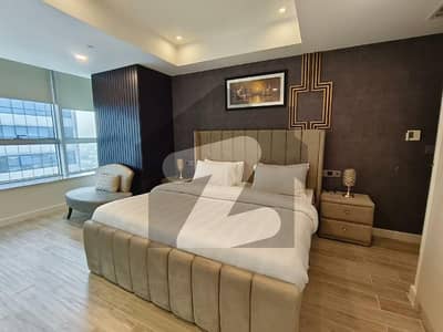 Luxury Designer 1 Bed Study Apartment Luxury Designer 1 Bed Study Apartment