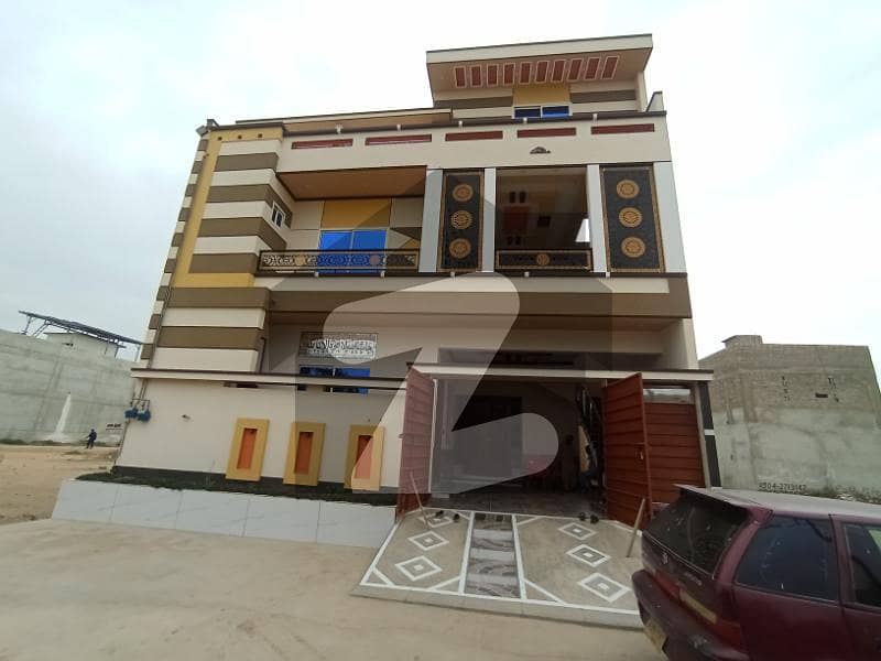 Stunning 240 Square Yards House In Gulshan-E-Usman Available