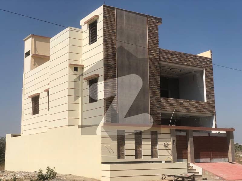 گلشنِ رُومی فیصل کنٹونمنٹ,کینٹ,کراچی میں 6 کمروں کا 10 مرلہ مکان 4.3 کروڑ میں برائے فروخت۔