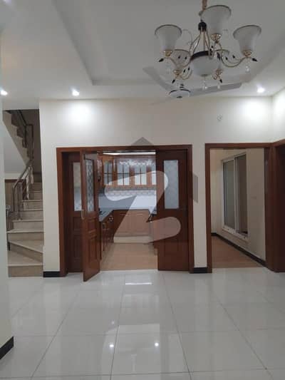 8 Marla Brand New House for Rent in Mumtaz City Chanab Block | Gated Community | Near Main Road