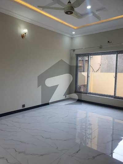 5 Marla Luxury House Available For Sale On Prime Location In Reasonable Price