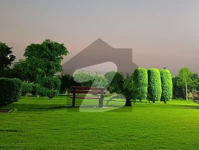 جی ۔ 13/4 جی ۔ 13,اسلام آباد میں 14 مرلہ رہائشی پلاٹ 6.75 کروڑ میں برائے فروخت۔