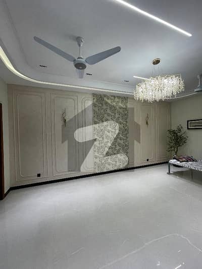 House For Sale In Formanites Near Dha Phase 5 Lahore