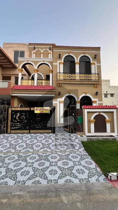 بحریہ آرچرڈ فیز 2 بحریہ آرچرڈ,لاہور میں 3 کمروں کا 5 مرلہ مکان 1.95 کروڑ میں برائے فروخت۔