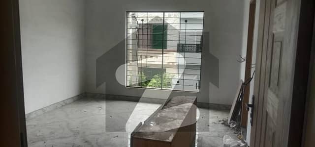 8 MARLA UPPER PORTION AVAILABLE FOR RENT IN AUDIT AND ACCOUNTS PHASE 1 8 MARLA UPPER PORTION AVAILABLE FOR RENT IN AUDIT AND ACCOUNTS PHASE 1