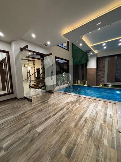 ARCHITECTURAL