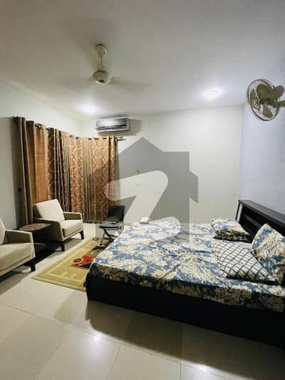 ڈی ایچ اے فیز 4 ڈی ایچ اے ڈیفینس,کراچی میں 4 کمروں کا 12 مرلہ مکان 7.75 کروڑ میں برائے فروخت۔