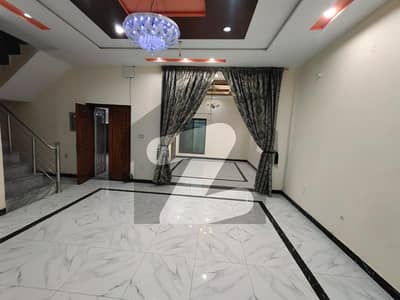 8 Marla Independent Double Story House For Rent
