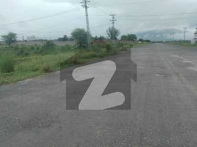 Cheap Farmhouse Land for Sale Limited Plots!