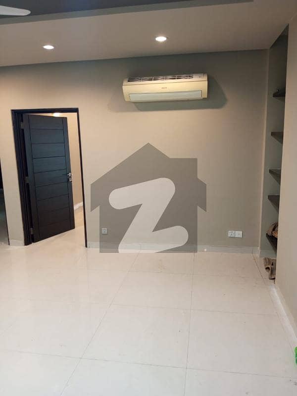 ایف ۔ 6 اسلام آباد میں 3 کمروں کا 1 کنال مکان 5.6 لاکھ میں کرایہ پر دستیاب ہے۔