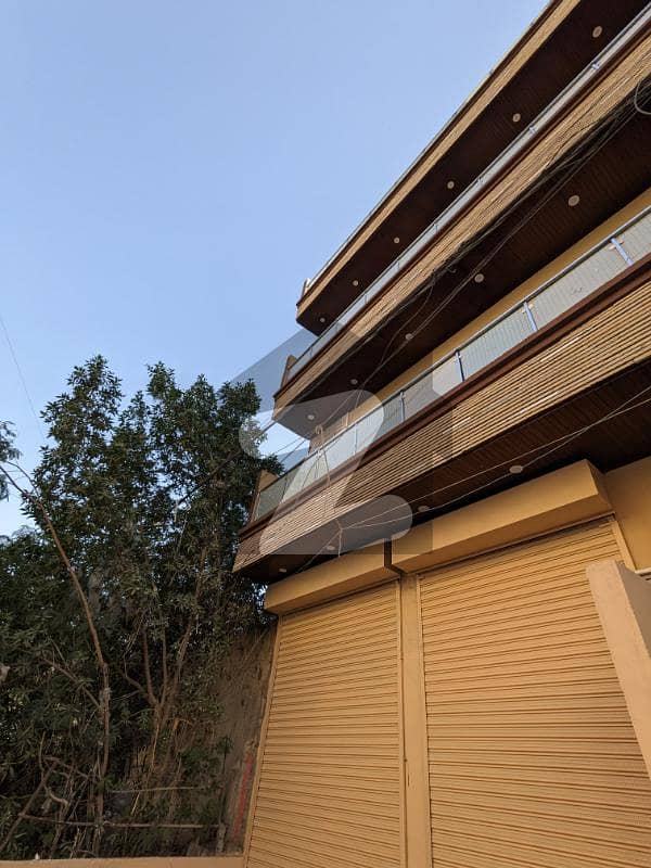 Residential Com-Commercial Building For Sale Residential Com-Commercial Building For Sale