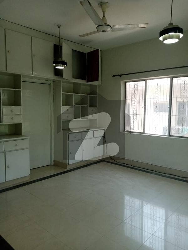 F10 Proper Corner House For Sale