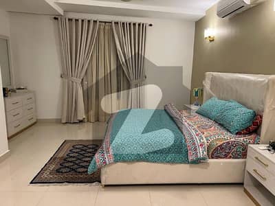 امارکریسنٹ بے ڈی ایچ اے فیز 8,ڈی ایچ اے ڈیفینس,کراچی میں 3 کمروں کا 11 مرلہ فلیٹ 8.35 کروڑ میں برائے فروخت۔