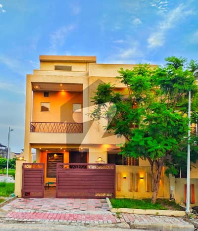 بحریہ ٹاؤن فیز 8 ۔ سفاری ویلی بحریہ ٹاؤن فیز 8,بحریہ ٹاؤن راولپنڈی,راولپنڈی میں 3 کمروں کا 5 مرلہ مکان 1.85 کروڑ میں برائے فروخت۔