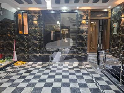 5-Marla House in Phase-3, L1, Hayatabad, North Open, 8 Rooms with Bath, Un-touch House for sale