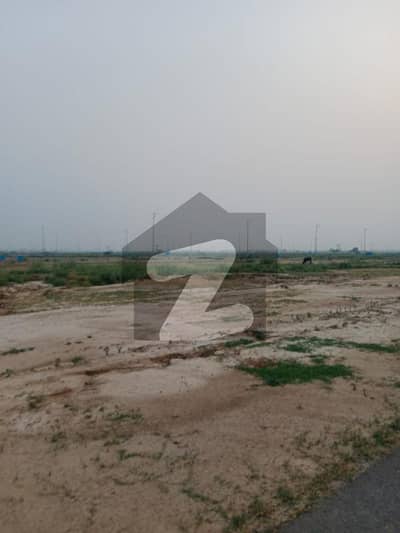 ڈی ایچ اے فیز9 پریزم - بلاک ایف ڈی ایچ اے فیز9 پریزم,ڈی ایچ اے ڈیفینس,لاہور میں 1 کنال رہائشی پلاٹ 2.85 کروڑ میں برائے فروخت۔