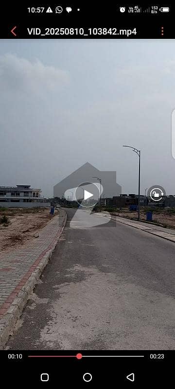 ڈی ایچ اے ڈیفنس - سیکٹر پرزم ڈی ایچ اے ڈیفینس,پشاور میں 1 کنال رہائشی پلاٹ 2.46 کروڑ میں برائے فروخت۔