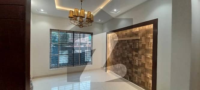6 Marla Slightly Used Beautiful House For Rent In Phase 3, Block XX, DHA.