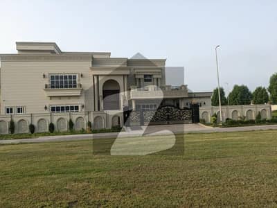 سٹی ہاؤسنگ سوسائٹی گوجرانوالہ میں 8 کمروں کا 1 کنال مکان 15.0 کروڑ میں برائے فروخت۔