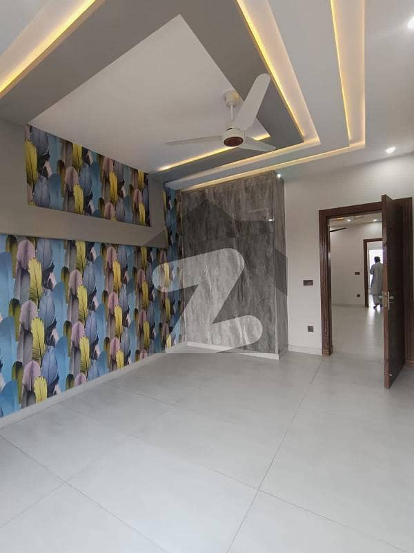 10 Marla new condition house for rent 10 Marla new condition house for rent