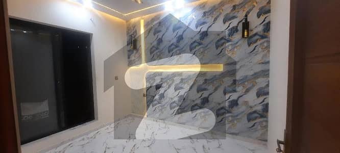Highly-coveted Prime Location 5 Marla House Is Available In Citi Housing Scheme For rent
