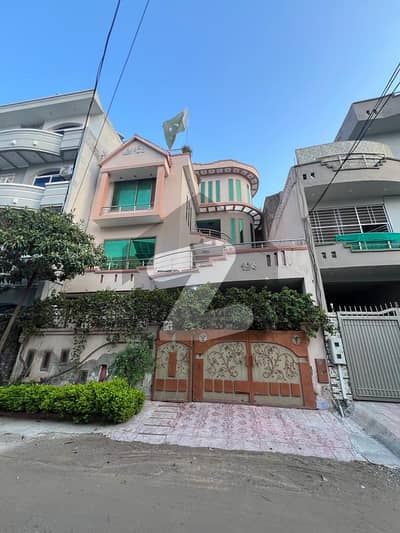 7 Marla Triple Storey For Sale In Phase 4-A & Electricity Water Gas Available