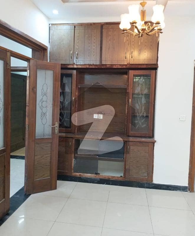 8 Marla Lower Portion For rent Available In E-11