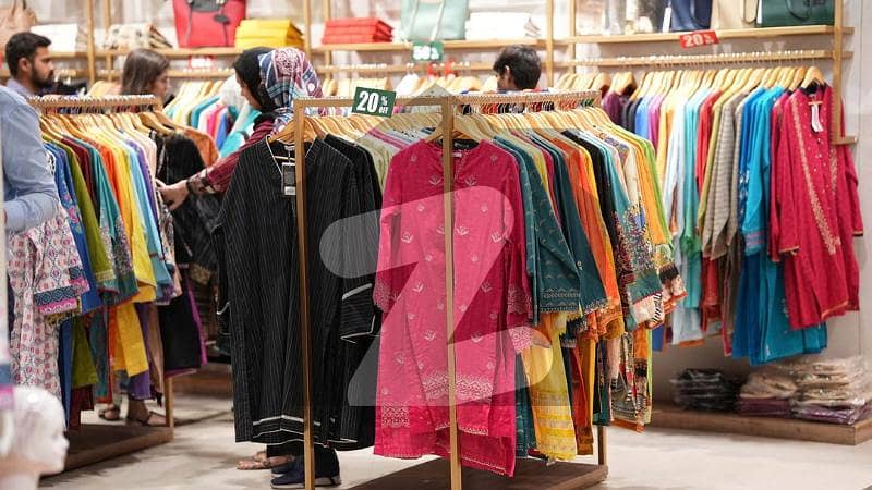 بحریہ ٹاؤن ۔ سوِک سینٹر بحریہ ٹاؤن فیز 4,بحریہ ٹاؤن راولپنڈی,راولپنڈی میں 1 مرلہ دکان 1.1 کروڑ میں برائے فروخت۔