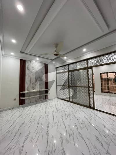 Beautiful Brand New Designer House