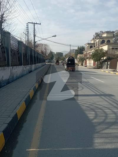 پی