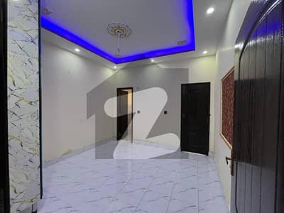 Prime Location Flat Of 5 Marla In Central Park Housing Scheme Is Available