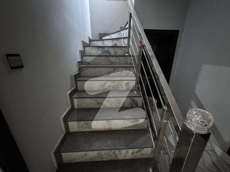 Prime Location rent A Flat In Muhafiz Town Prime Location