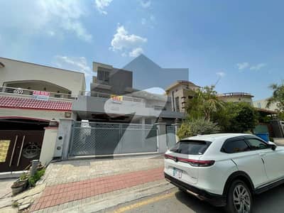 1 Kanal House Available For Rent Bahria Town Phase #3