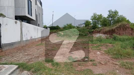 Plot Size 50*90 Sun face with Extra land