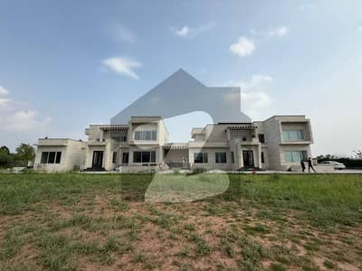 12 Kanal Luxury Farm House In Naval Farms