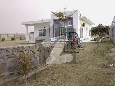 Multi orchard farmhouse size 5 knal   good location reasonable price