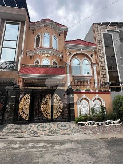 الرحمان فیز 2 - بلاک ایل الرحمان گارڈن فیز 2,الرحمان گارڈن,لاہور میں 5 کمروں کا 5 مرلہ مکان 2.0 کروڑ میں برائے فروخت۔