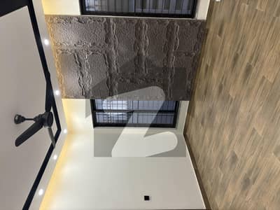 10 Marla Upper Portion For Rent