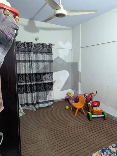 Flat For Sale Rao Zebaish, Block 13 Gulistan-E-Johar 2 Bed DD, 800 Square Feet