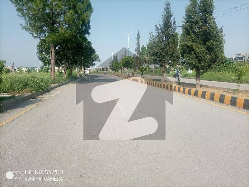 E-18 Health Enclave Islamabad Residential Plot On 80 Feet Wide Road